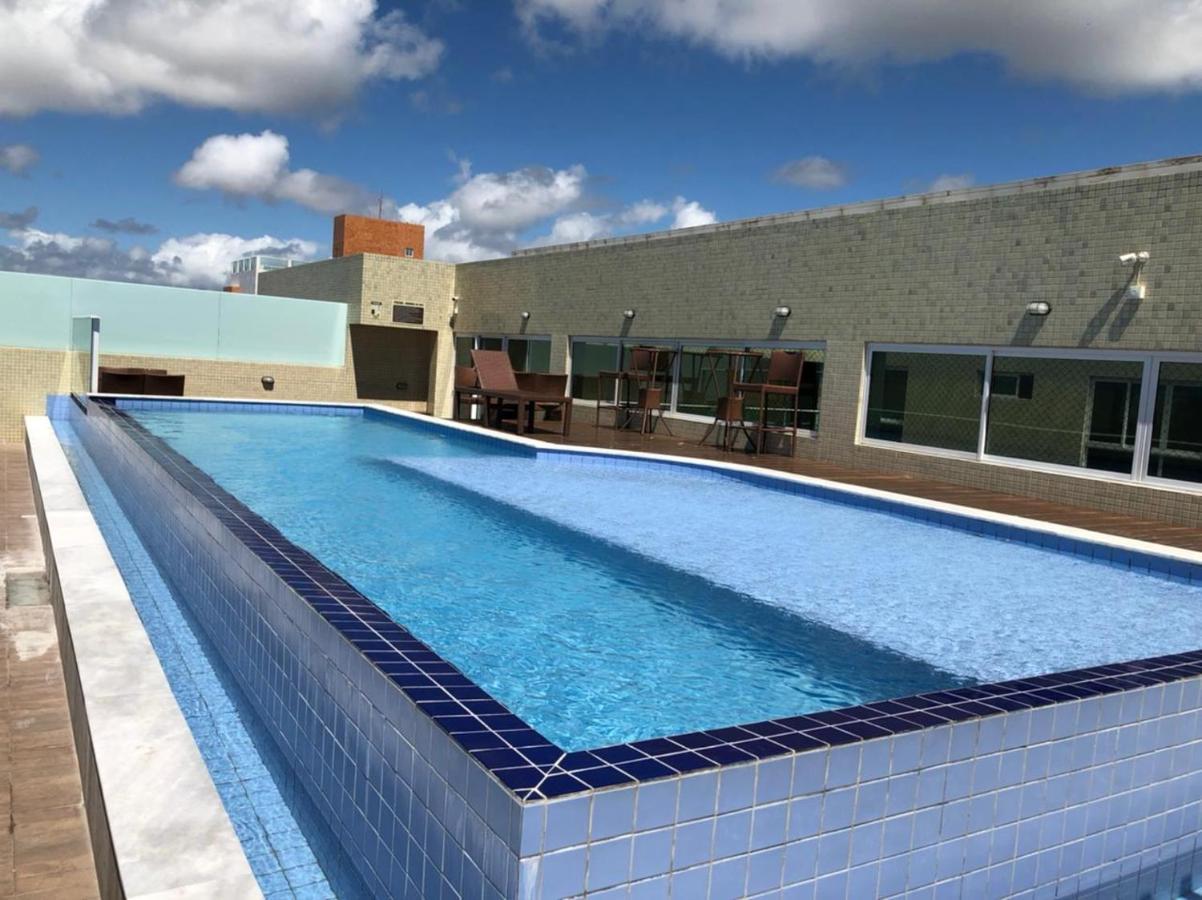 Confortavel Flat Com Piscina De Borda Infinita Na Cobertura Cabedelo Ngoại thất bức ảnh