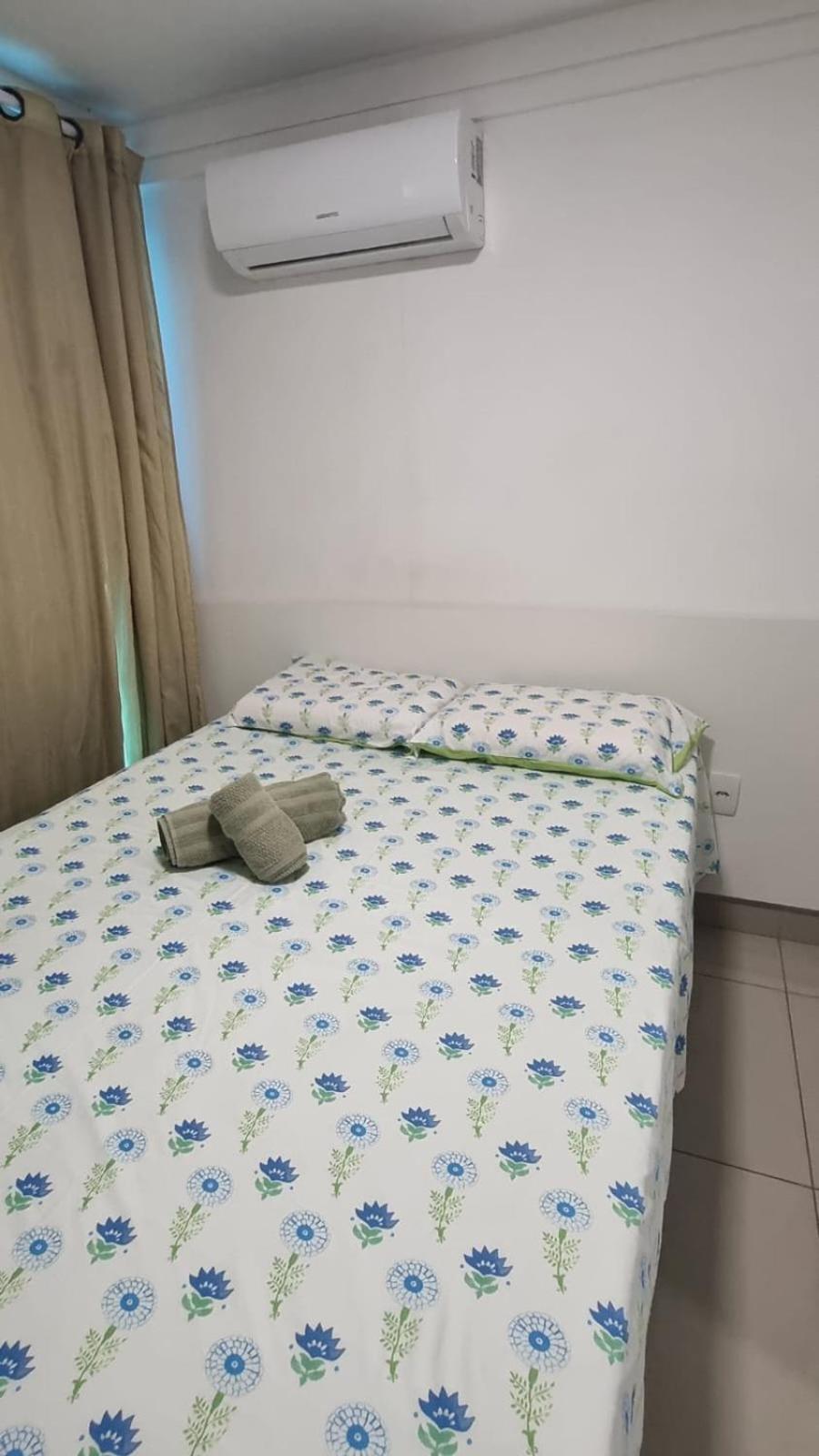 Confortavel Flat Com Piscina De Borda Infinita Na Cobertura Cabedelo Ngoại thất bức ảnh