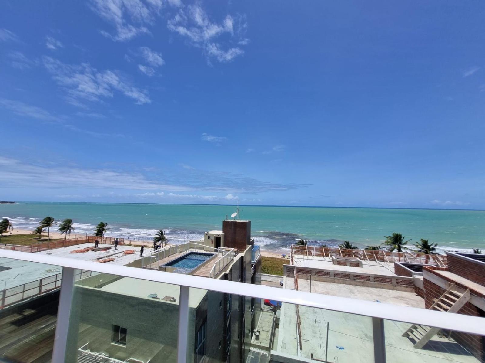 Confortavel Flat Com Piscina De Borda Infinita Na Cobertura Cabedelo Ngoại thất bức ảnh
